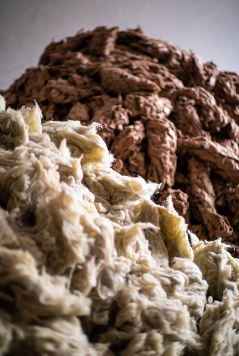 Open Cell vs Closed Cell Spray Foam